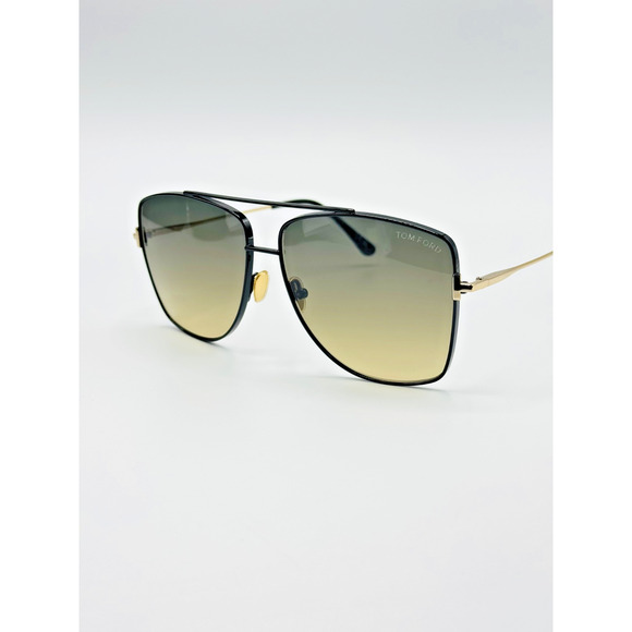 Tom Ford Sunglasses Reggie TF838 01B Black Aviator Frame Brown Gradient Lens New main image 7